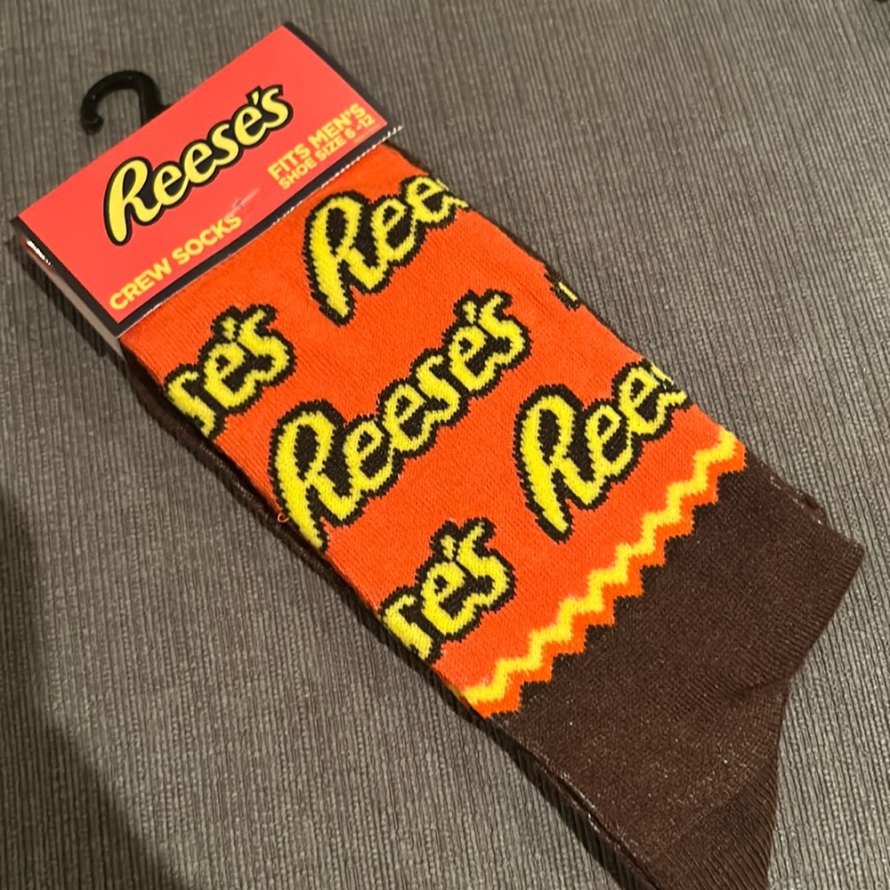 REESES Crew Socks 6-12 NWT
